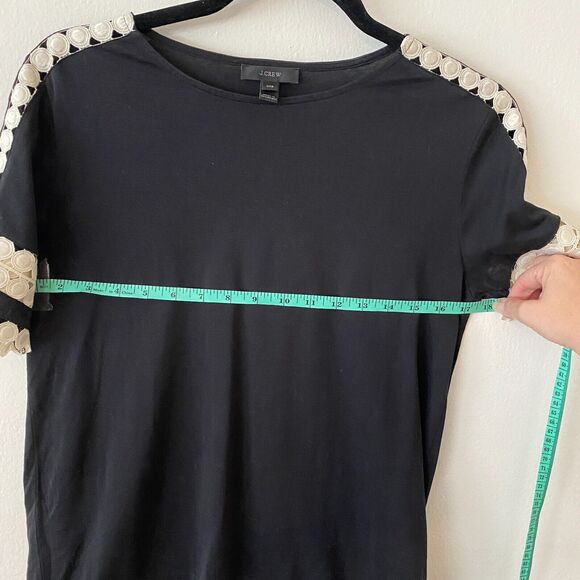 J Crew Comfy Black and Cream Embroidery Stitch Circles Sleeve Hem Design Top XXS - Picture 9 of 11